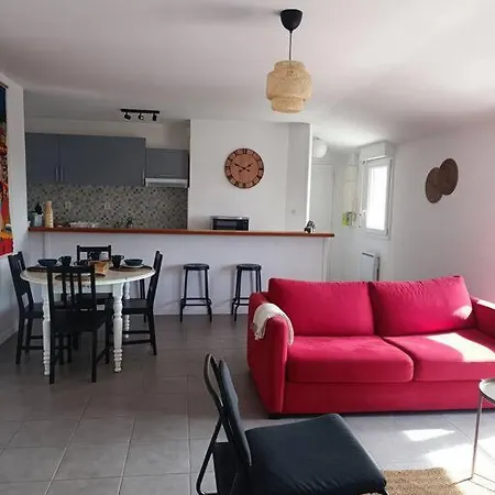 La Casa Inca - 3 Pieces Avec Parking A Proximite Du Tram Daire